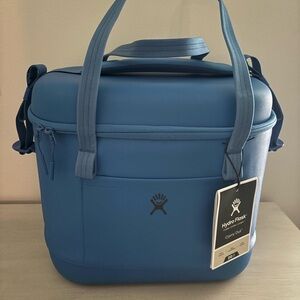 Hydro Flask Carry Out 20 L Soft Cooler Bag